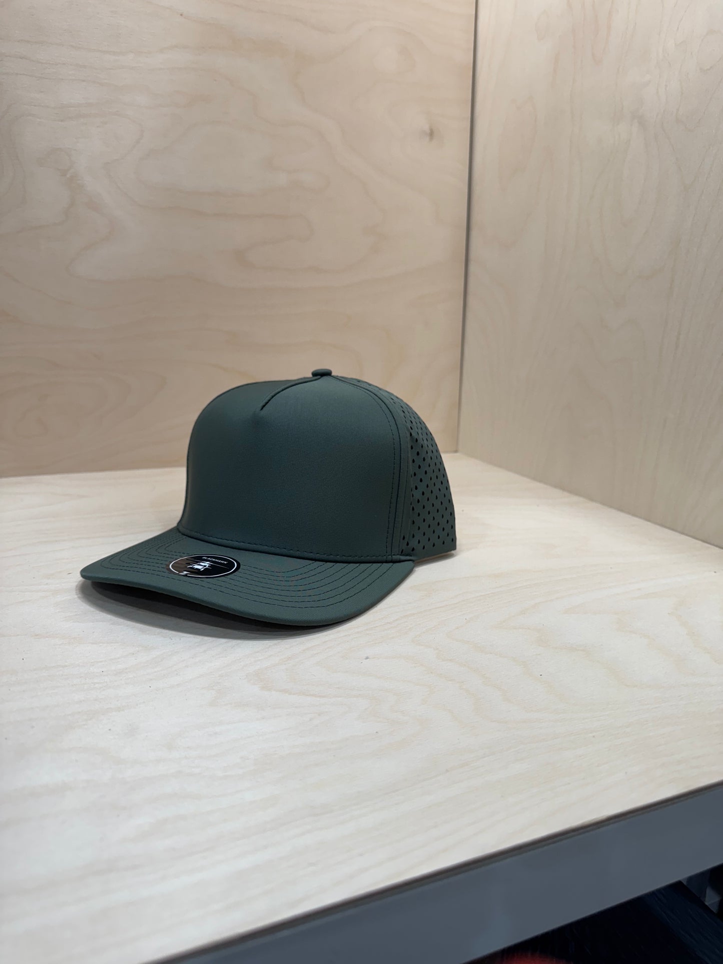 Performance+5 Panel Hats