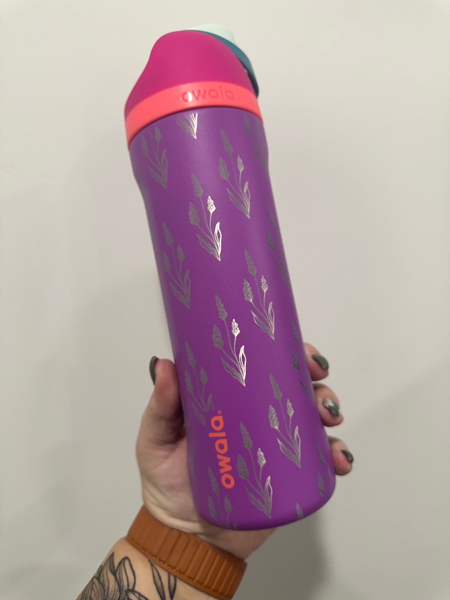 -READY TO SHIP- 24 oz Owala