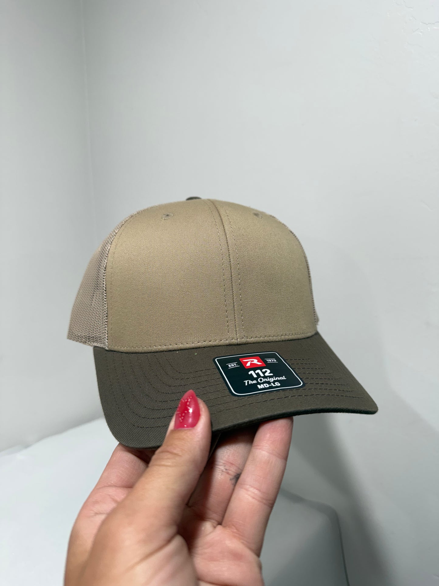 R112 Khaki/Brown