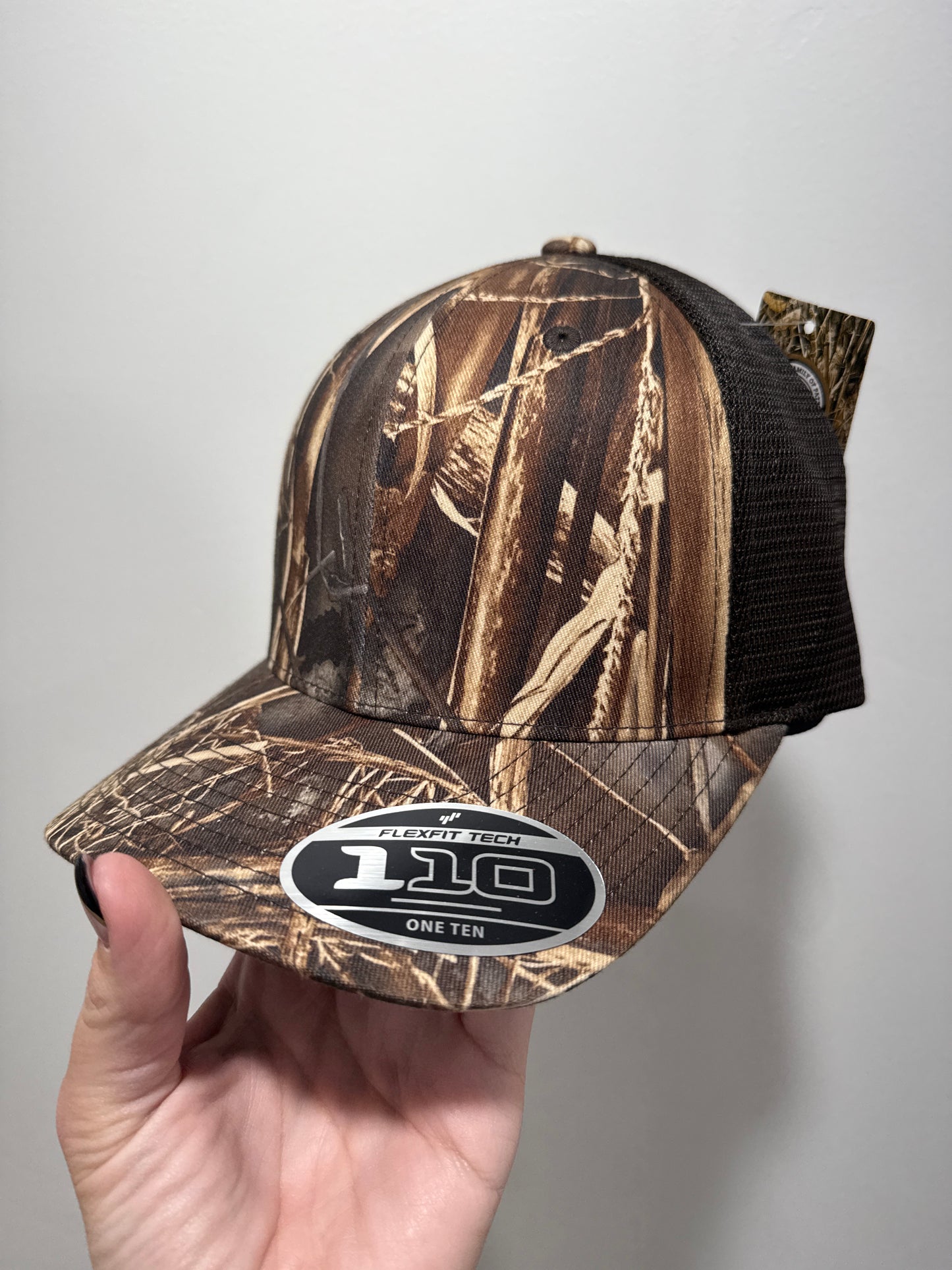 Flexfit 110+6 Panel Hat