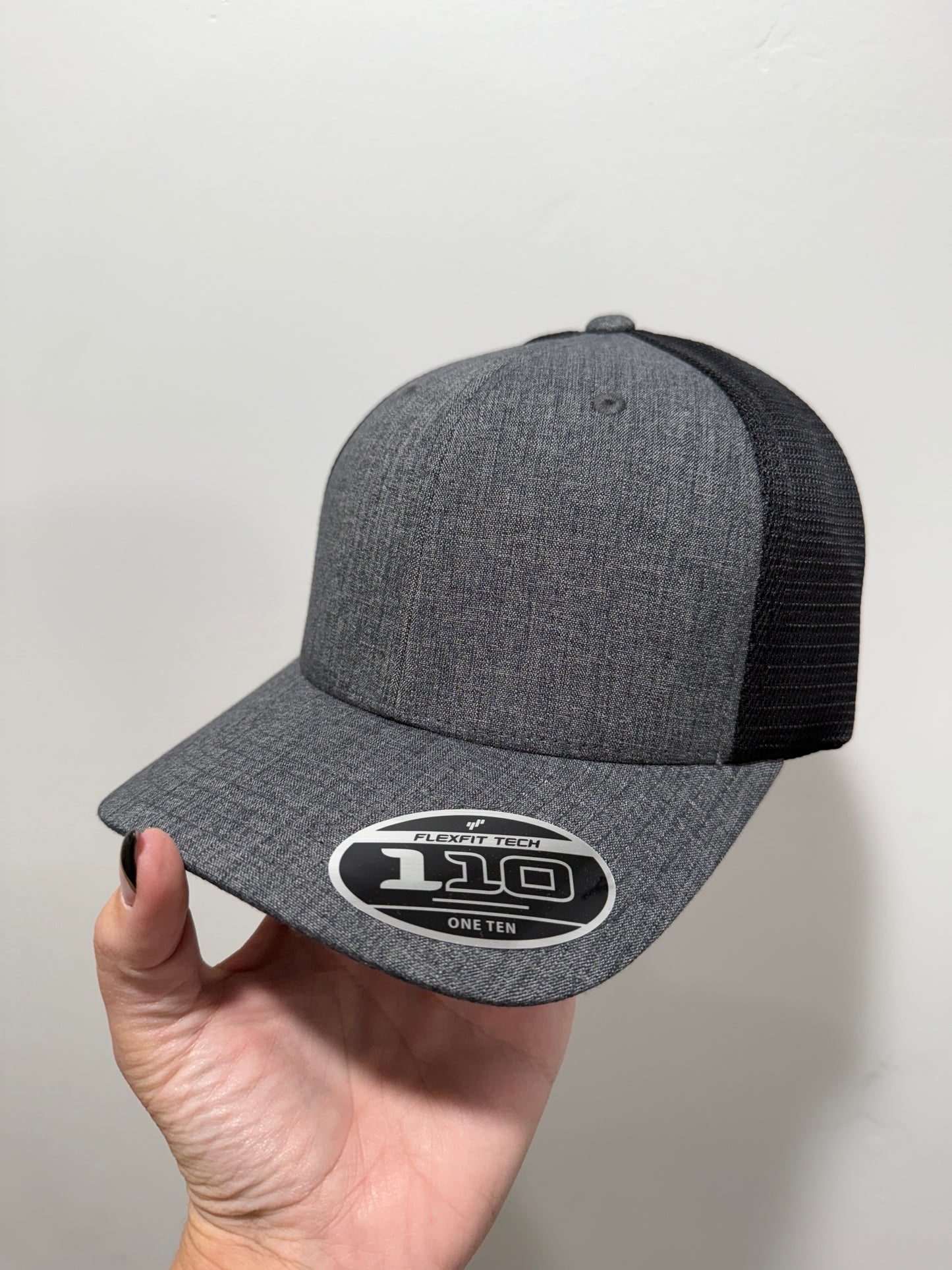 Flexfit 110+6 Panel Hat