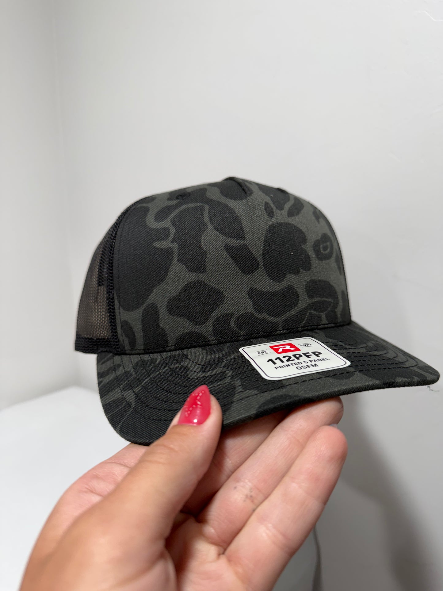 R112 Duck Camo Black