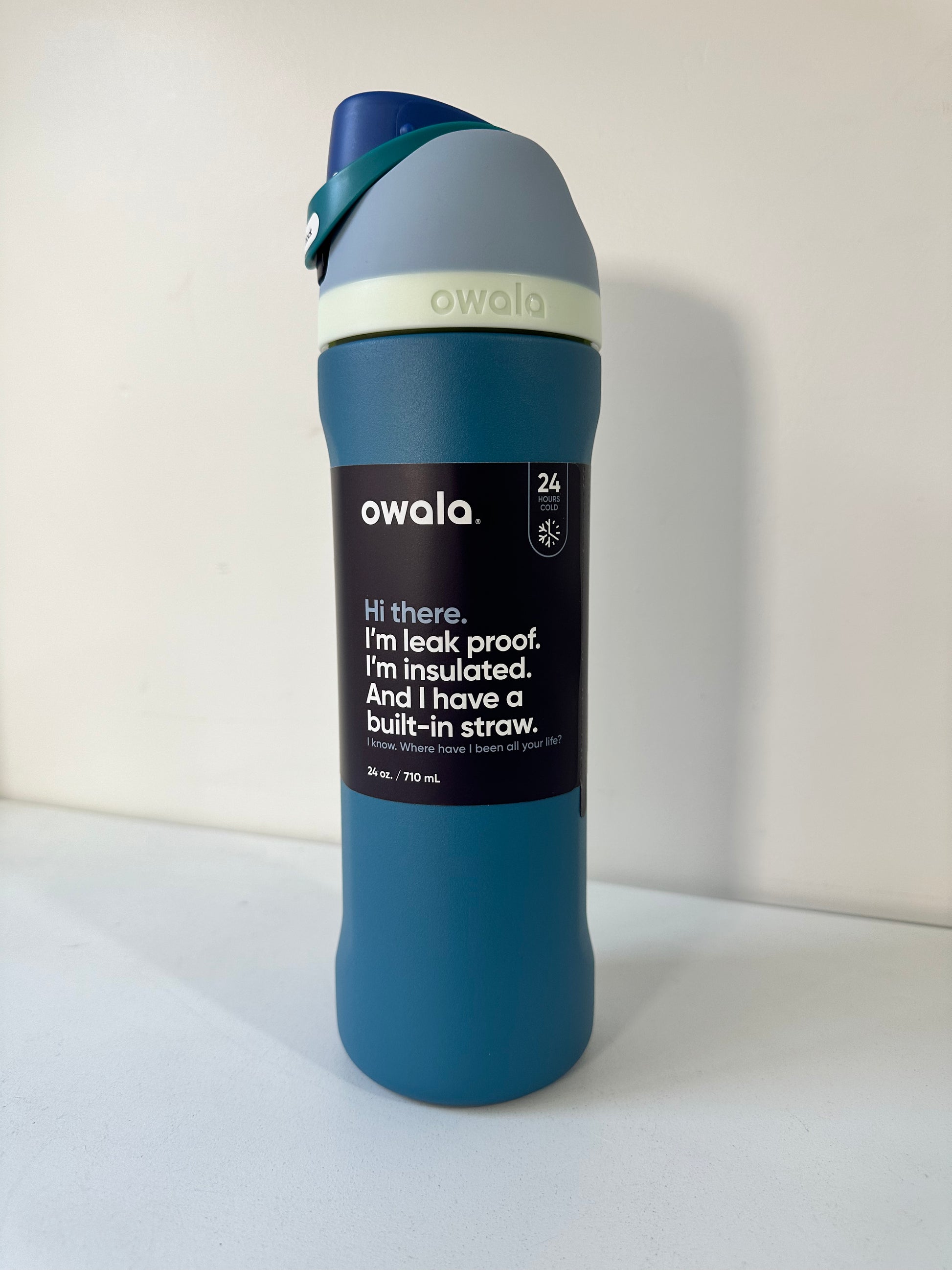 Owala FreeSip Stainless Steel Water Bottle / 32oz / Color: Heatwave