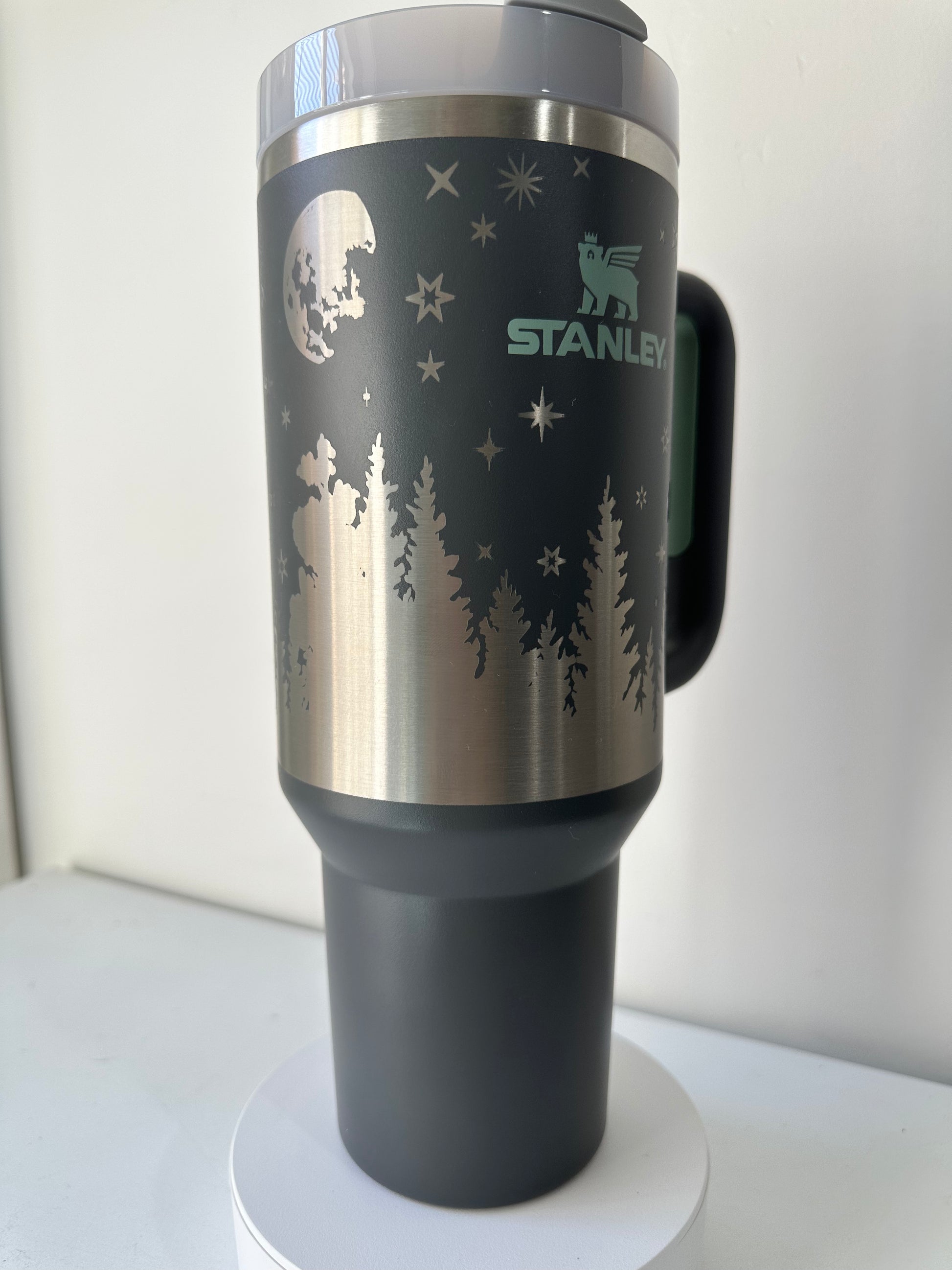 40oz Engraved Stanley Cup Tumbler with Handle – Pixels and Wood